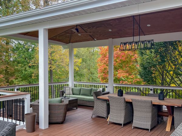Deck Enclosure Construction in Schaumburg