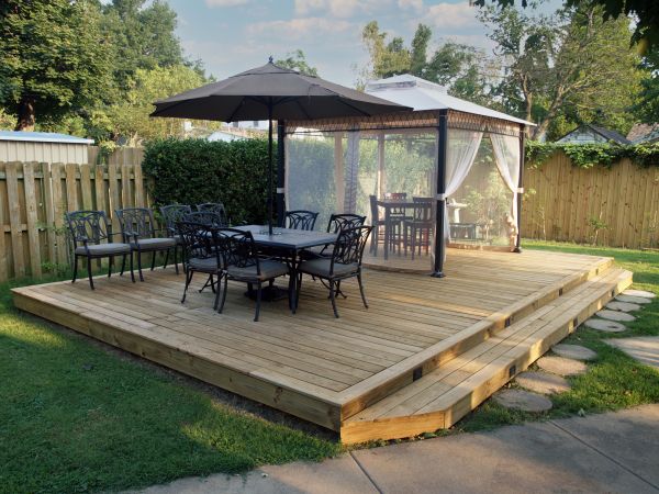 Platform Deck Construction in Schaumburg